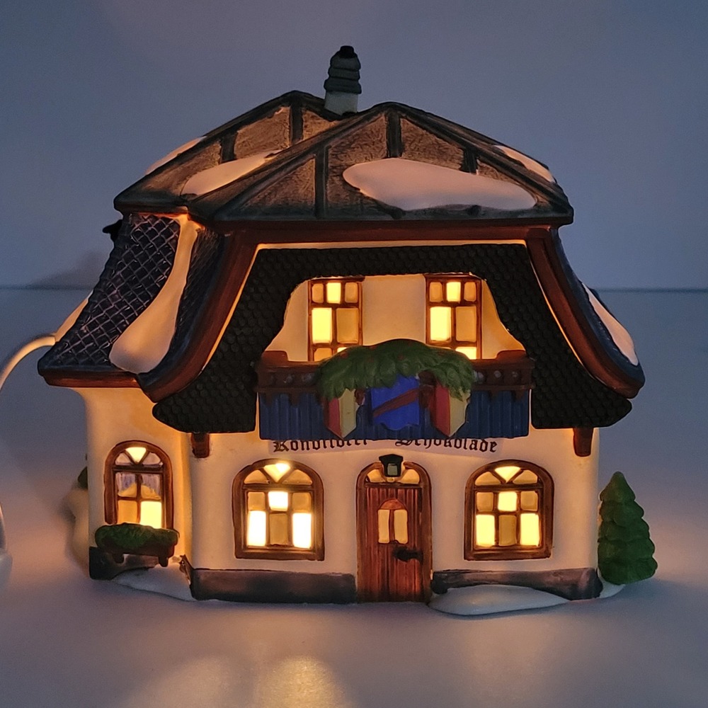 Dept 56 Alpine Village Bakery & Chocolate Shop 5614-6 Heritage Village 1994 - Picture 2 of 9